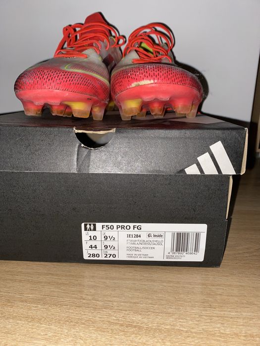 Бутонки adidas F50