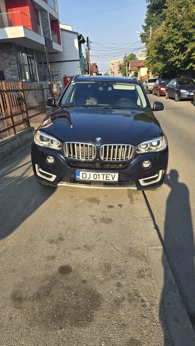 Vand bmw x5 Craiova
