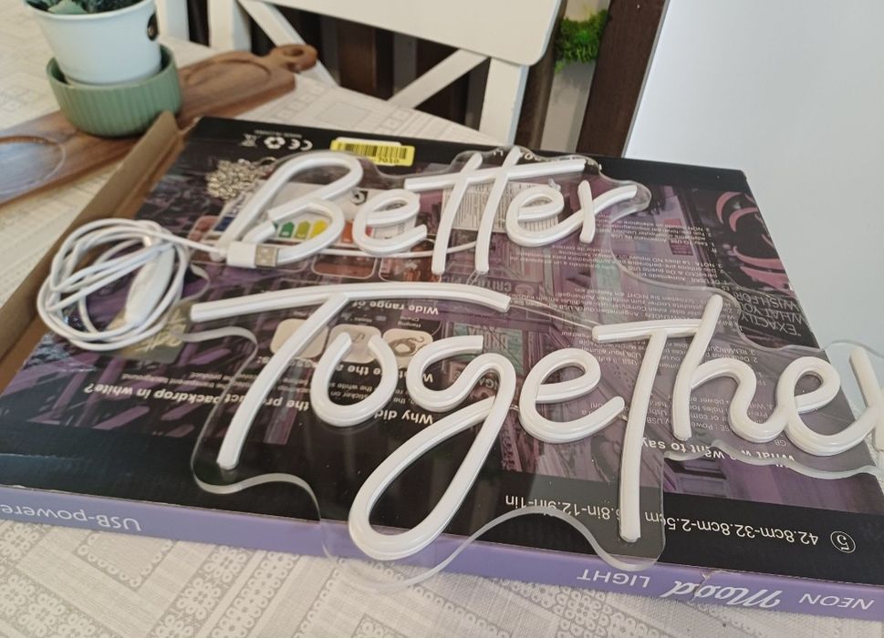 Semn luminos led neon, Better together 40x22 cm