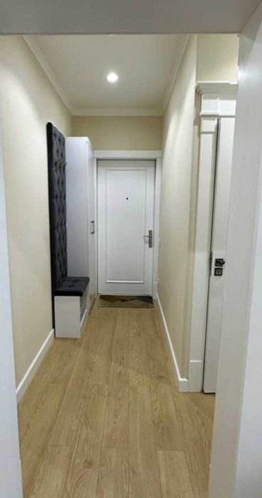 метро Айбек  1/4/4  Garant bank  42м²