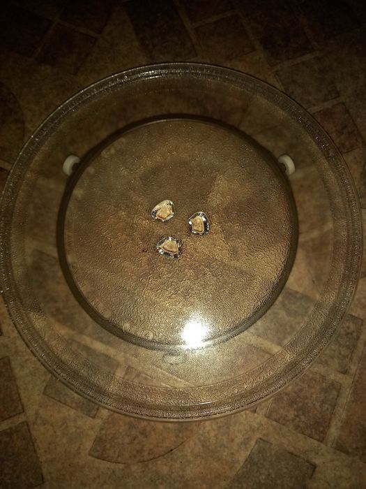 Тарелки для микровалновки 2 штуки