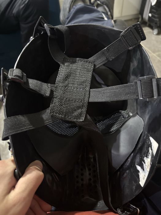 маски на лицо череп