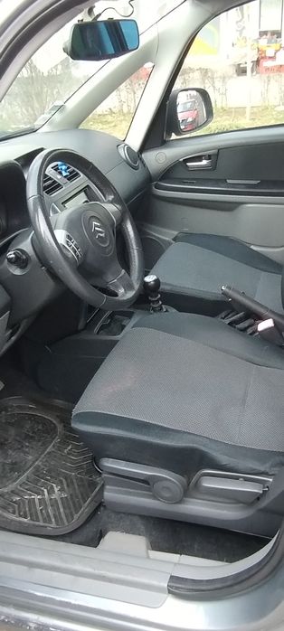Suzuki SX4 înscrisă 4x4 la buton diesel Euro 4