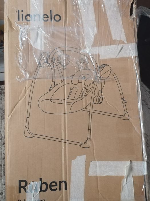 Balansoar electric pentru bebe