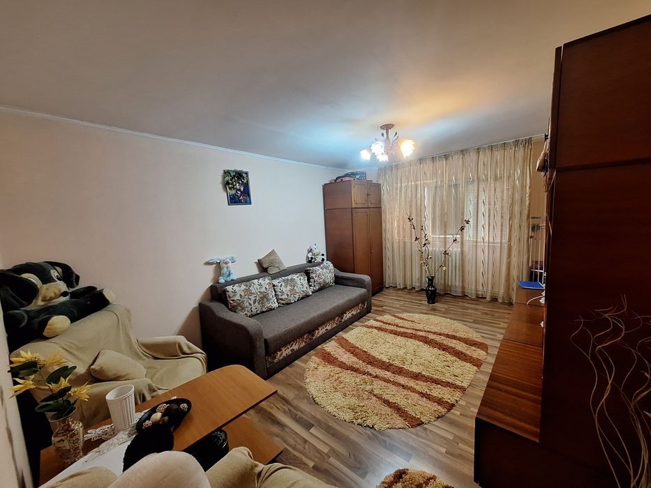 Apartament 2 camere - sos. București,  Patibar