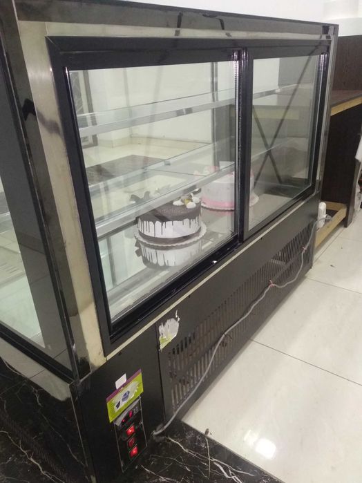 Витрина холодильная