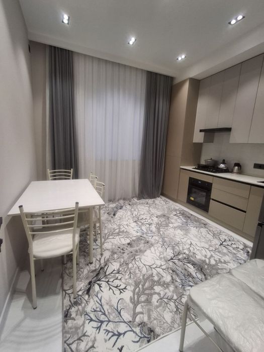 Qoraqamish betonka Zamona to'yxona 2xona