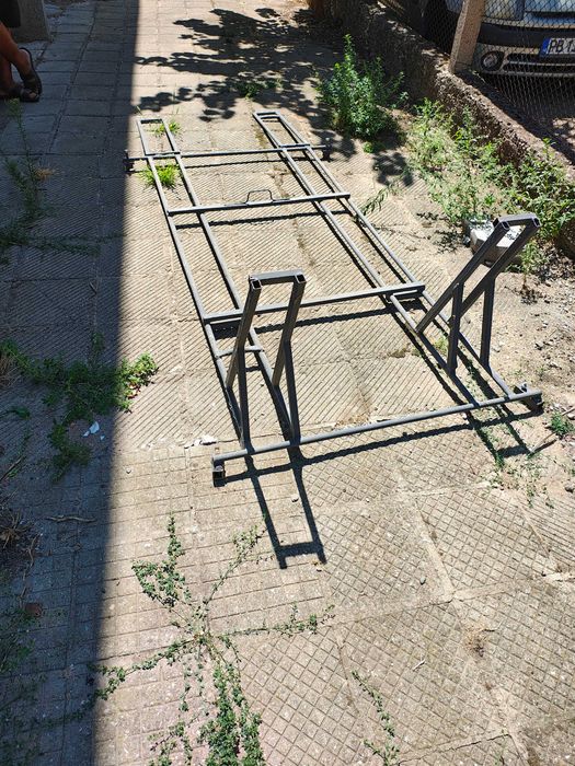 Стойка за превоз на мотори