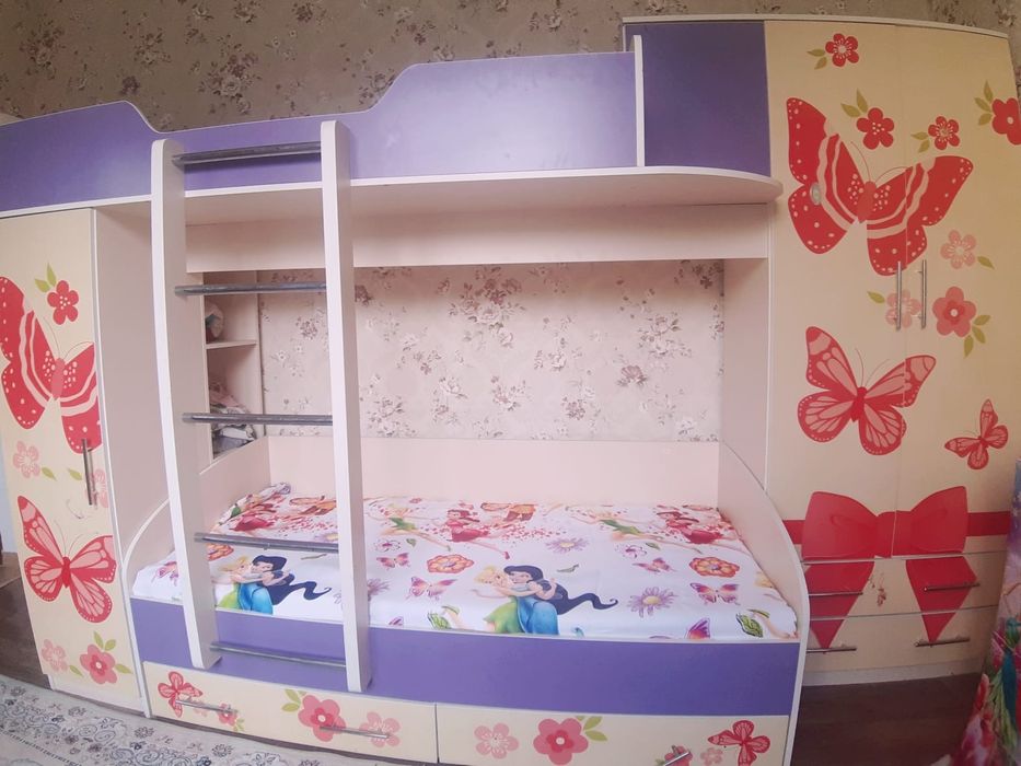 Детский двухэтажный диван