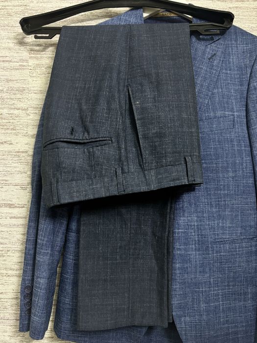 Пиджак и брюки на продажу