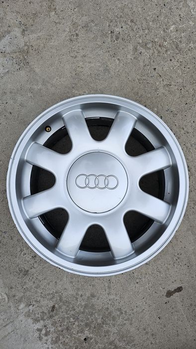 Диски Ауди а6 Audi c4 Ромашки R15