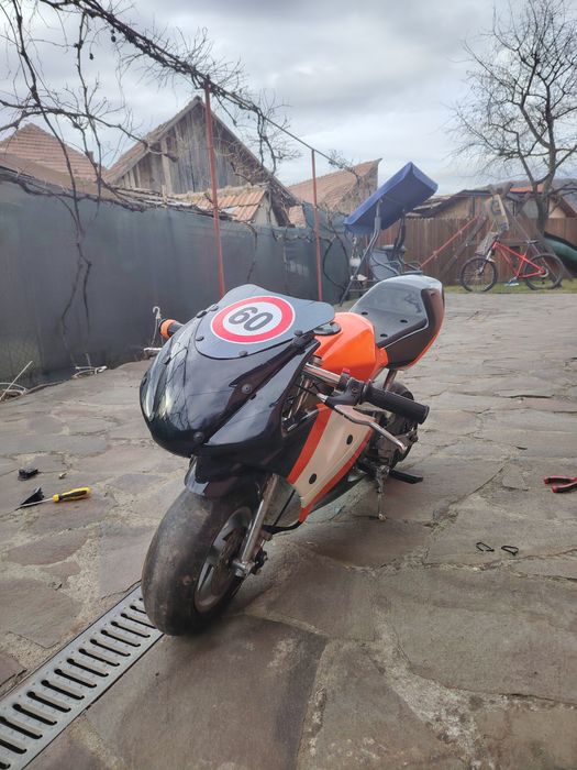 Vând pit bike ca nou