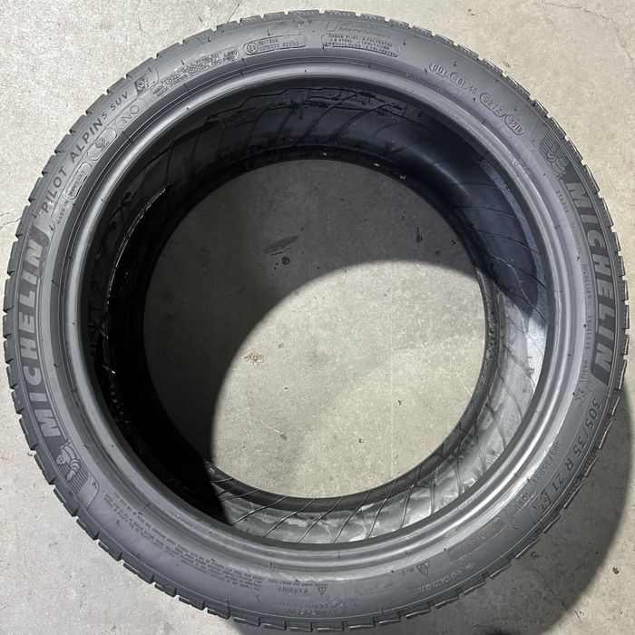 2 sau 4 Anvelope iarna 305 35 21 Michelin DOT 18/21