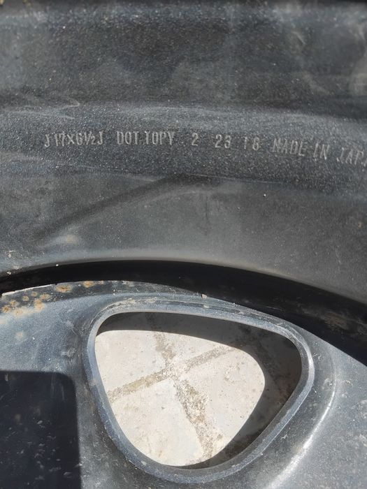 Гуми и джанти 17  5х114.3 за Хонда CRV 3