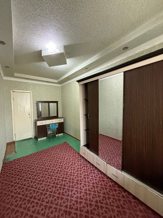 Срочно ижарага берилади обстановка оилага 2 хона 2- етаж Хокимият