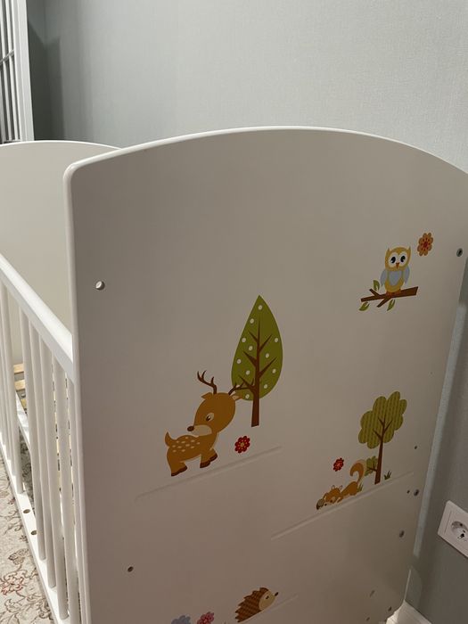 Продам детскую кровать с матрасом