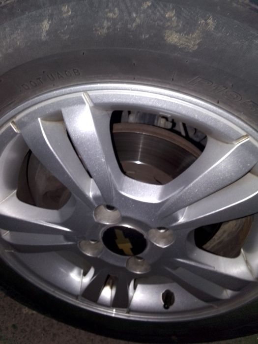 Продается резина  Nexen