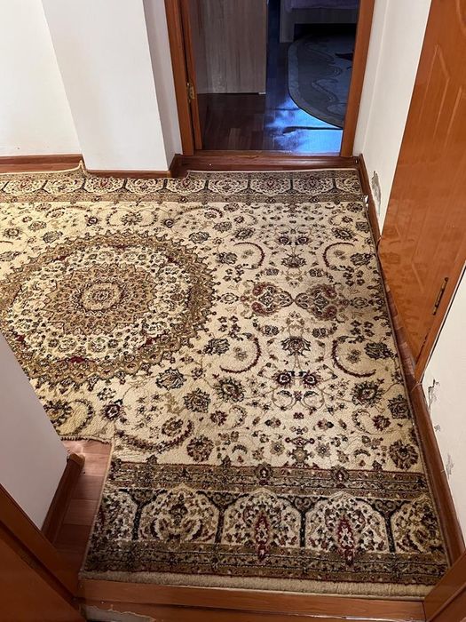 Шерстяной ковёр.