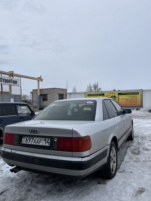 Audi 100 С4 (2.6)