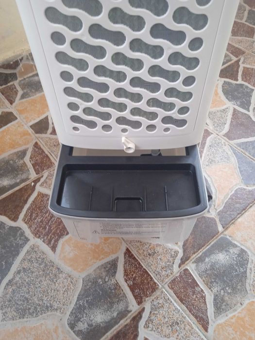 Продавам уред за охлаждане и отопление JOOCCA 3В11