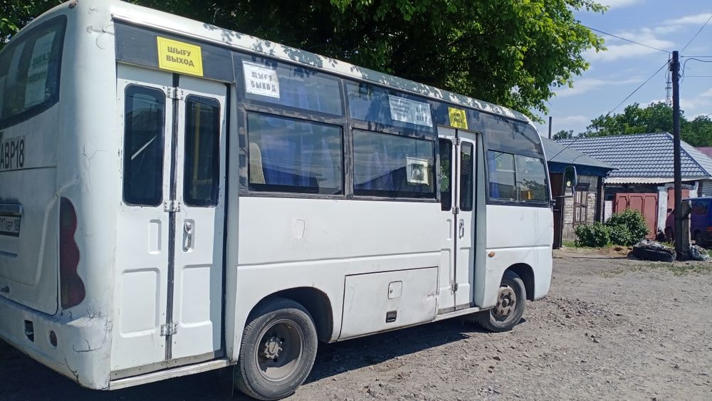 Продам автобус Дунфэн