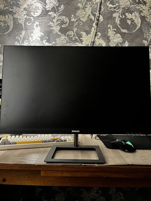 Срочно продаю Игровой Монитор 144гц 27дюйм