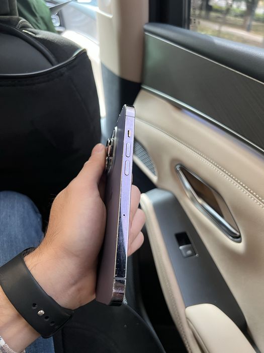 Продам iphone 14 pro 128gb