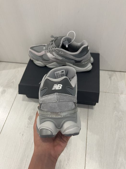New balance 9060