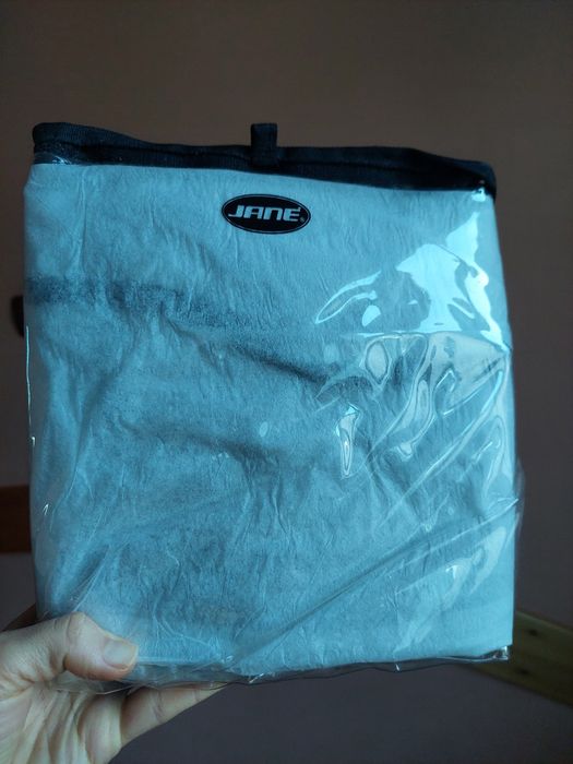 Нов дъждобран за количка Jane