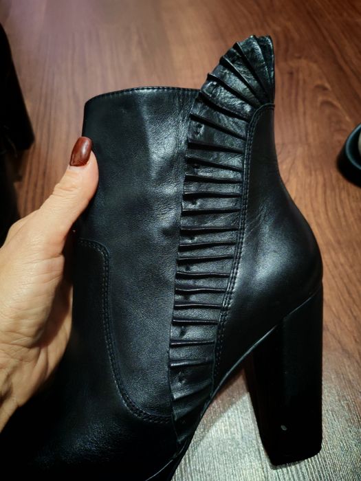 Hови боти на ток Tamaris