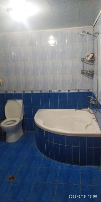 Назарбек Харакатда 4 сотик 6 хона участка сотилади