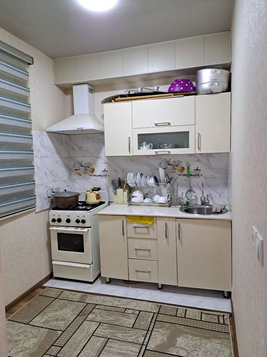 Sergel tumanida bezmakler kvartira 2/2/7