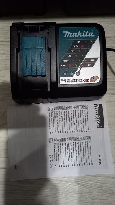 Зарядное устройство Makita DC18RC