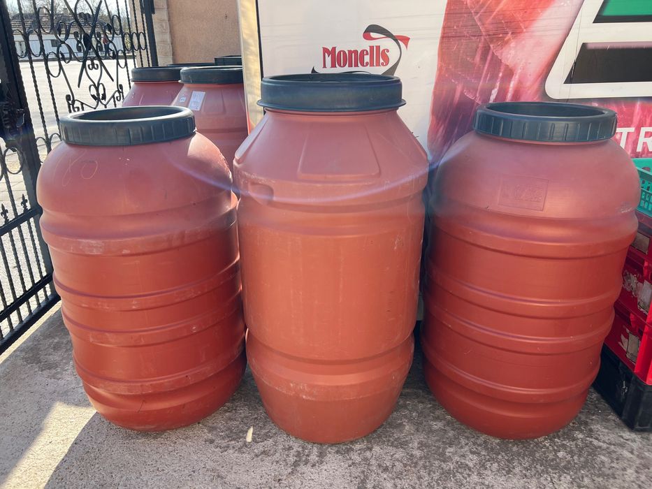 Бидони 220лт и 240лт.