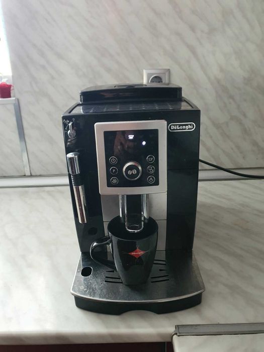 Кафе Автомат Delonghi