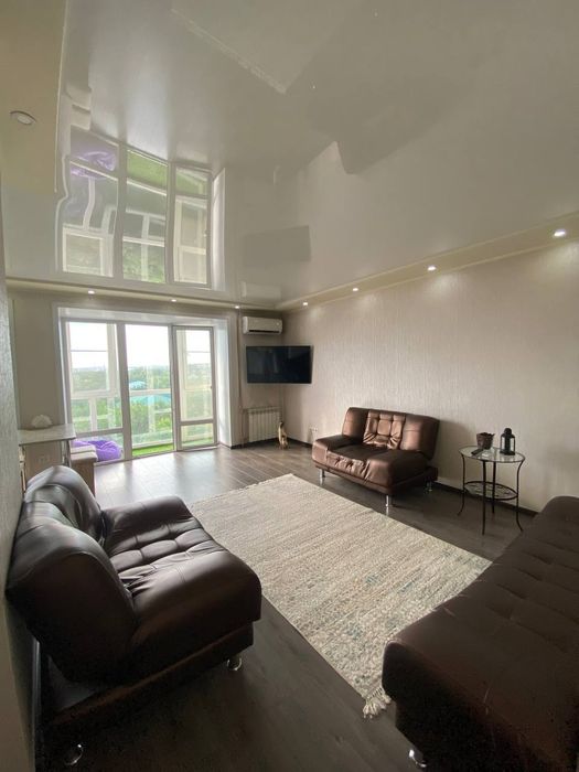 Сдаю Бурова люкс 2ух