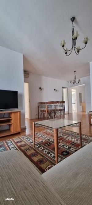 Apartament 3 camere cu vedere directă spre Arcul de Triumf