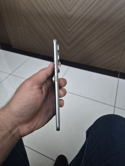 Infinix 60pro+    цена договорная
