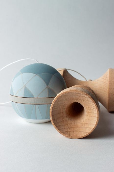 Kendama Sweets CF GEM - Moonstone AntiSkid 2.0