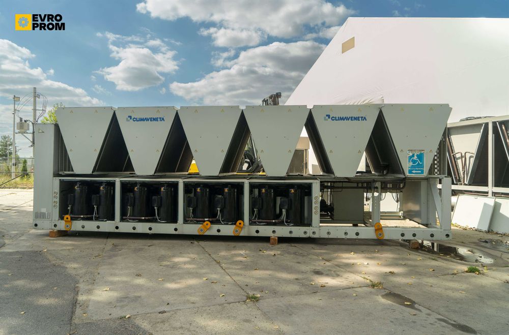 Чилър CLIMAVENETA NECS R B 3218 746 kW | Тестван | С гаранция