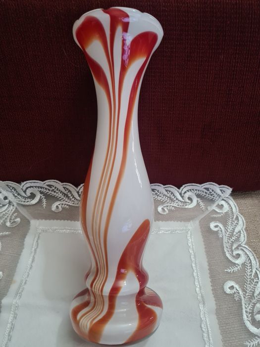 Ваза для цветов.