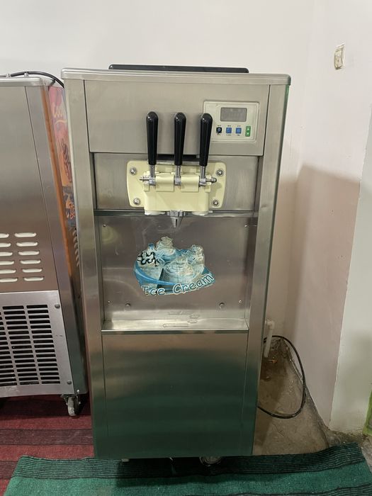 Muzqaymoq aparati 220w