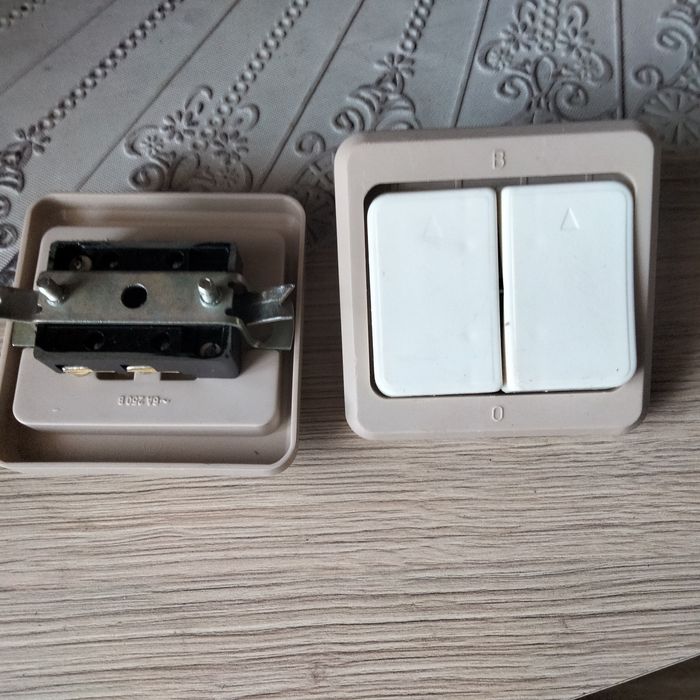 Продам советские выключатели.