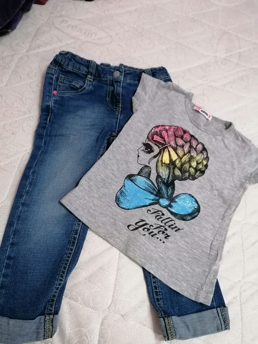 Set blue jeans & t-shirt
