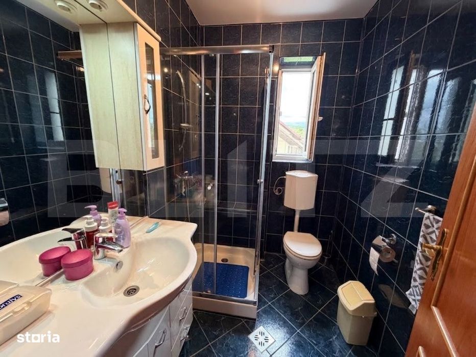 Proprietate premium -doua case-langa Deva