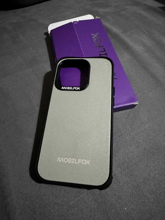 Husa Iphone 14 Pro - Magsafe - Olive green - MobilFox