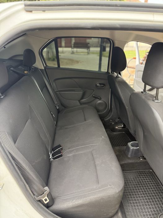 Vand Dacia Logan