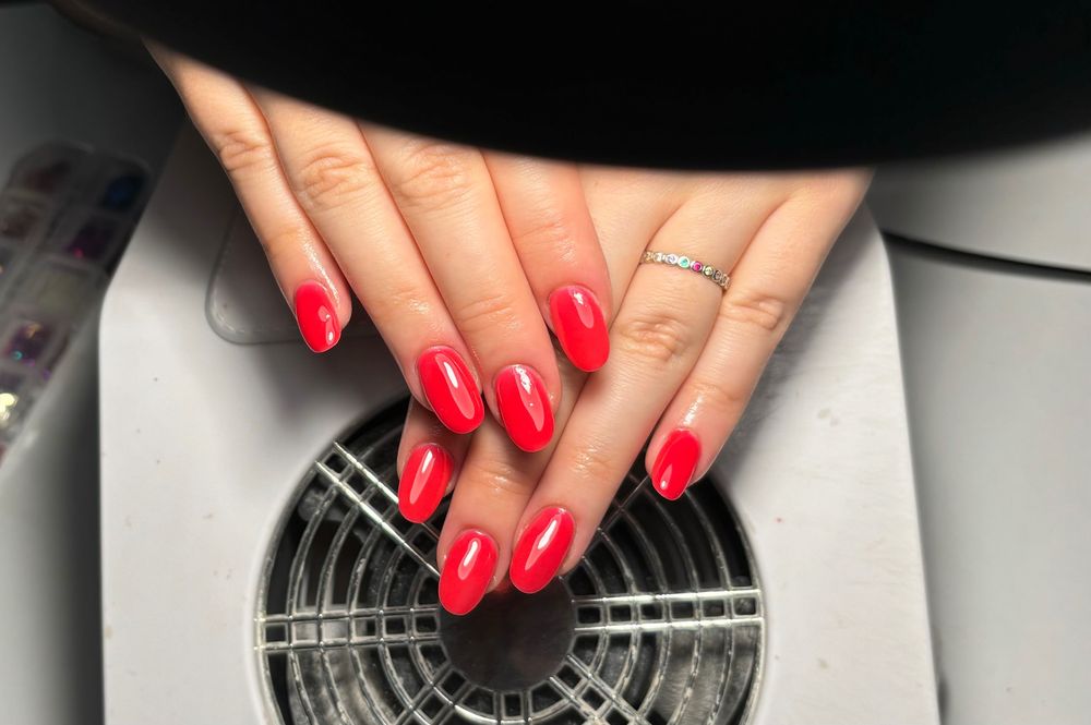 Unghii cu gel sec 3 Buc