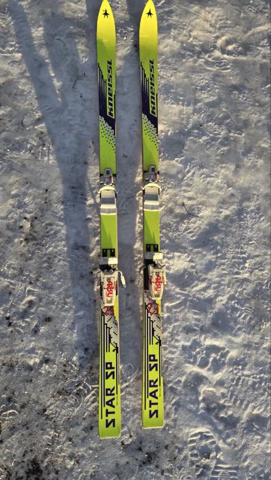 Продам горные лыжи