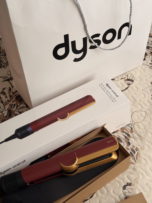 Dyson Airstrait HT01 утюжок